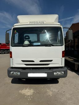 
										CAMION CON GANCHO NISSAN ATLEON 165 completo									