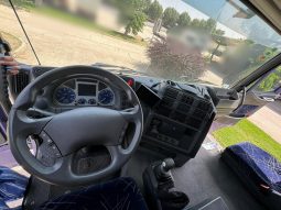 
										CAMION PARA CABALLOS IVECO AS440S4OT/P completo									