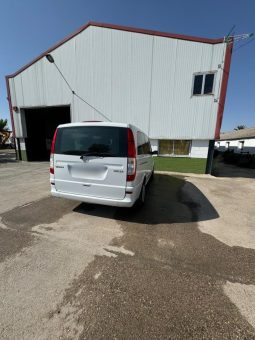 
										FURGONETA MERCEDES VIANO 2200 completo									
