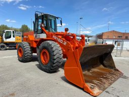 MÁQUINA PALA CARGADORA FIAT-HITACHI FR160.2