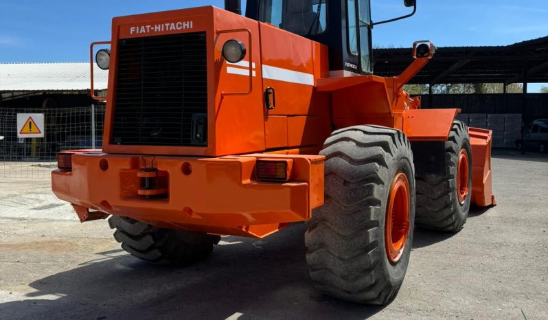 
								MÁQUINA PALA CARGADORA FIAT-HITACHI FR160.2 completo									
