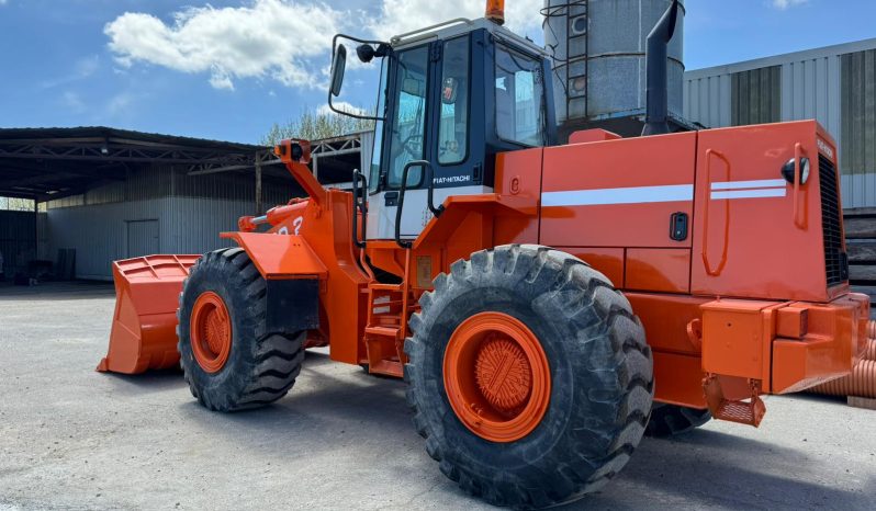 
								MÁQUINA PALA CARGADORA FIAT-HITACHI FR160.2 completo									