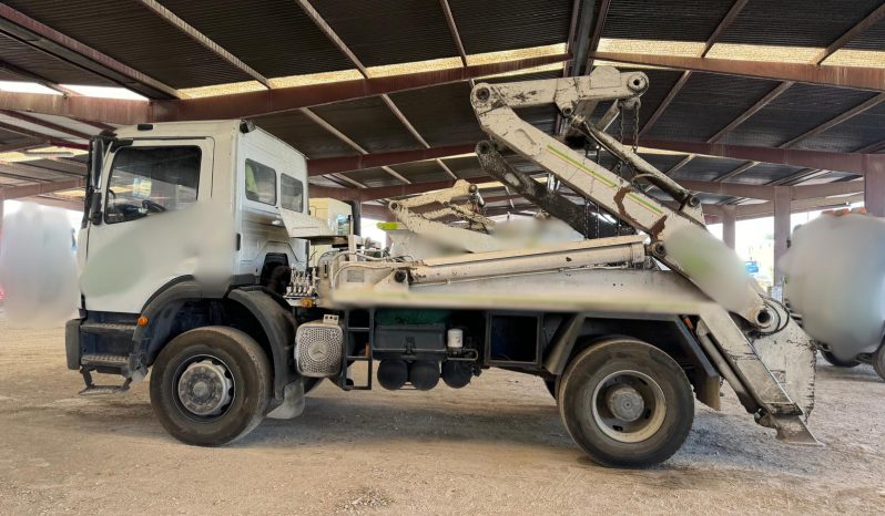 
								MERCEDES AXOR 1828 PORTACONTENEDORES completo									