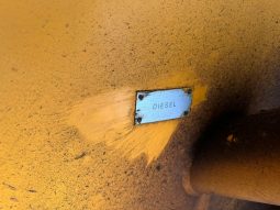 
										MAQUINA APISONADORA KOMATSU JV 110 A completo									