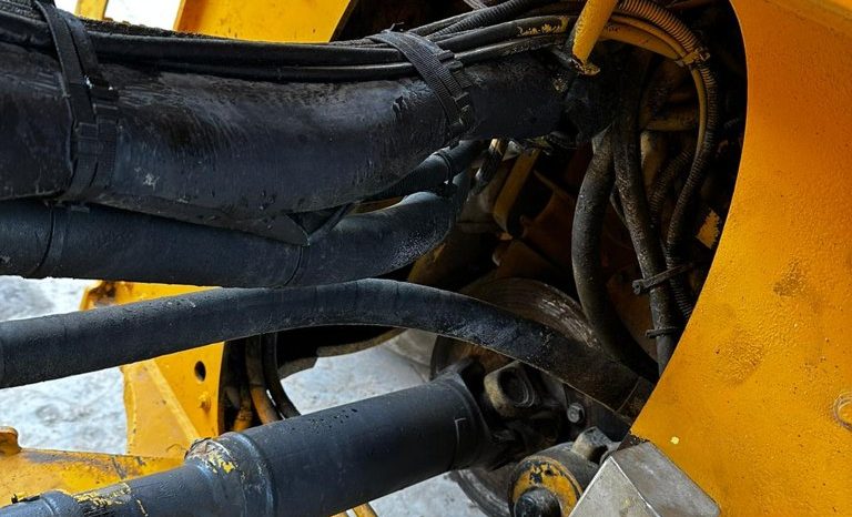 
								MAQUINA PALA CARGADORA VOLVO L90F completo									