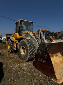 
										PALA CARGADORA VOLVO L120F completo									