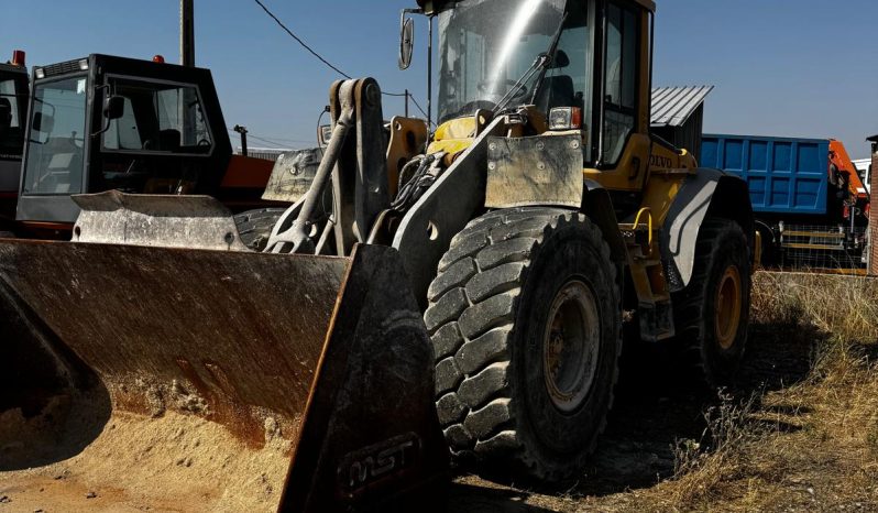 
								PALA CARGADORA VOLVO L120F completo									